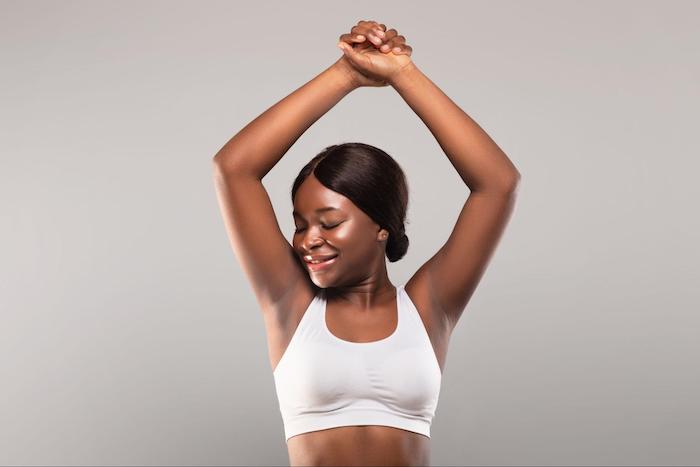 woman with smooth armpits